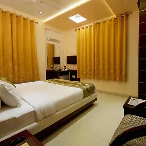 2* Hotel Residency