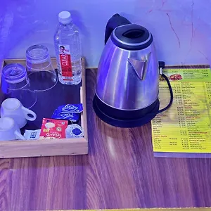 3* Hotel Gully Ghar